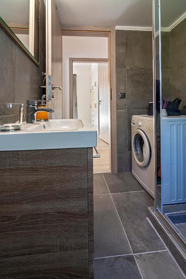 Urban Serenity Gem In Kallithea Neighbourhood! Atenas Exterior foto